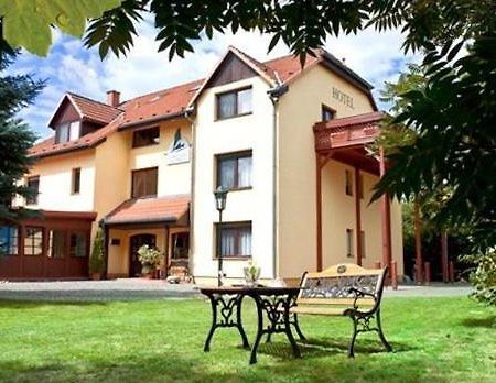 Garni-Hotel Kranich Potsdam Exteriör bild