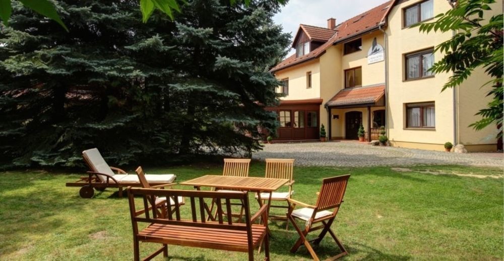 Garni-Hotel Kranich Potsdam Exteriör bild